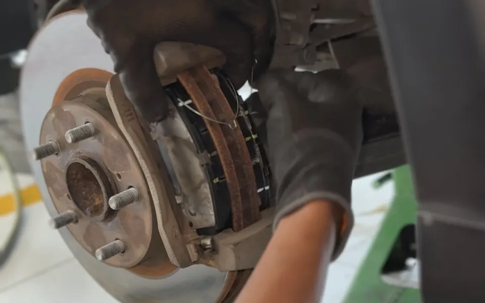 Servis Sistem Rem di Bengkel Guyub Makmur Gemilang