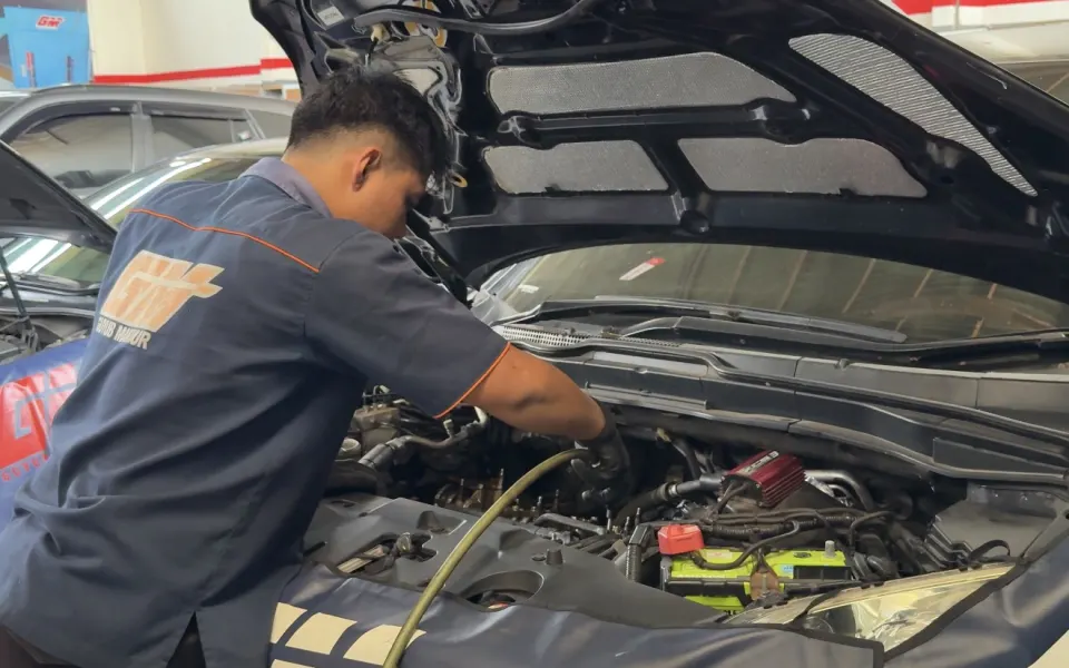 Servis Rutin Berkala di Bengkel Guyub Makmur Gemilang